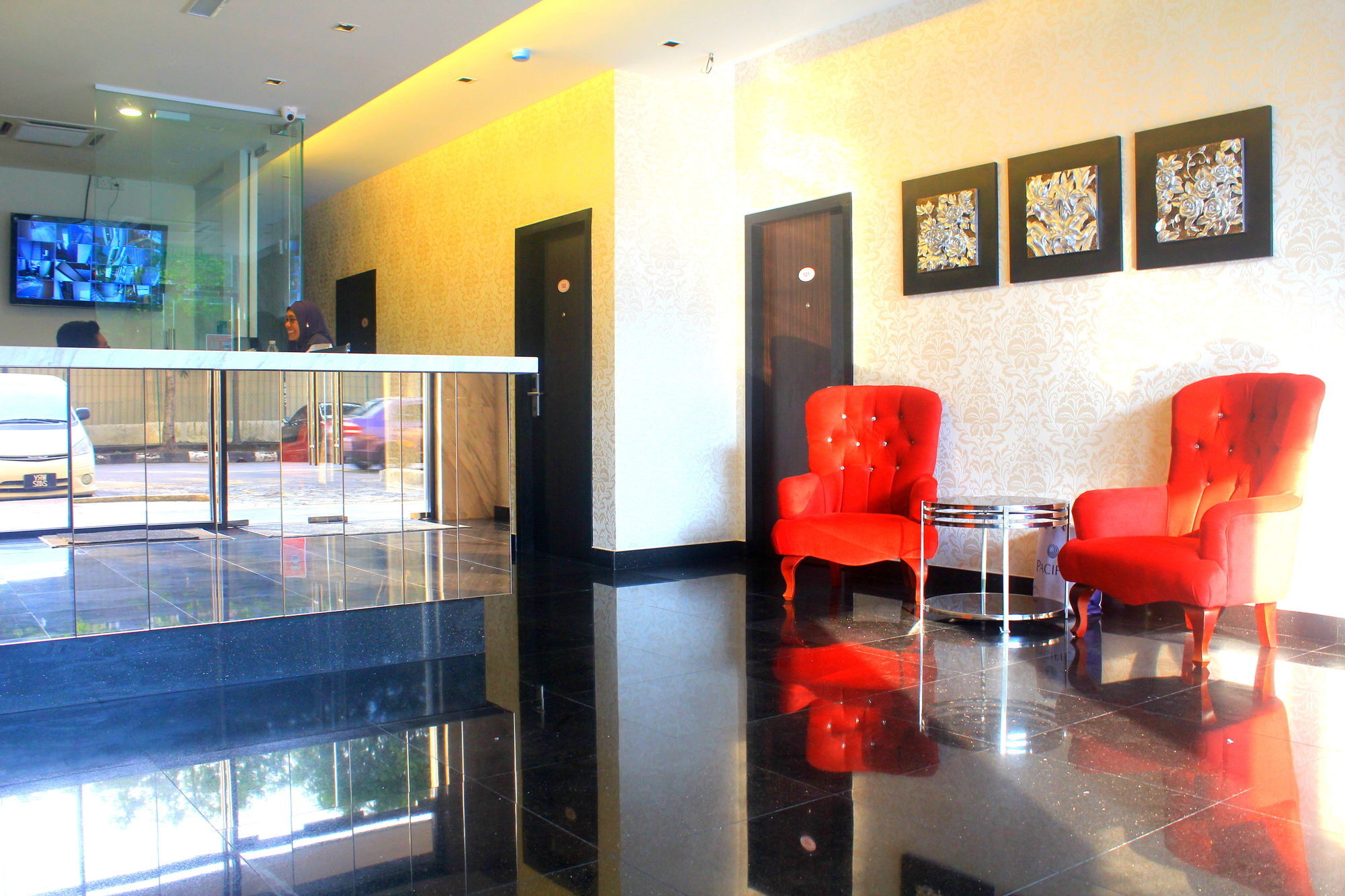 Hotel D'metro